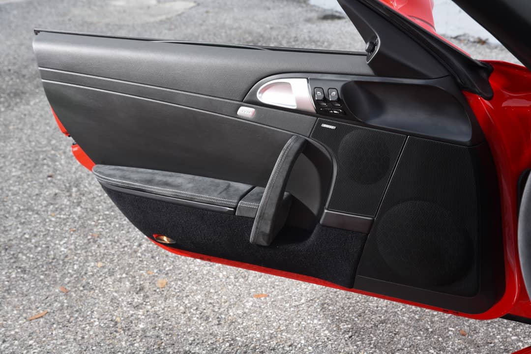 2012 Porsche 911 Carrera GTS — photo 17