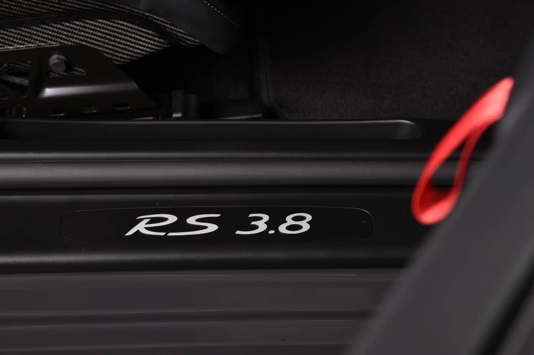 2011 Porsche 911 GT3 RS — photo 19