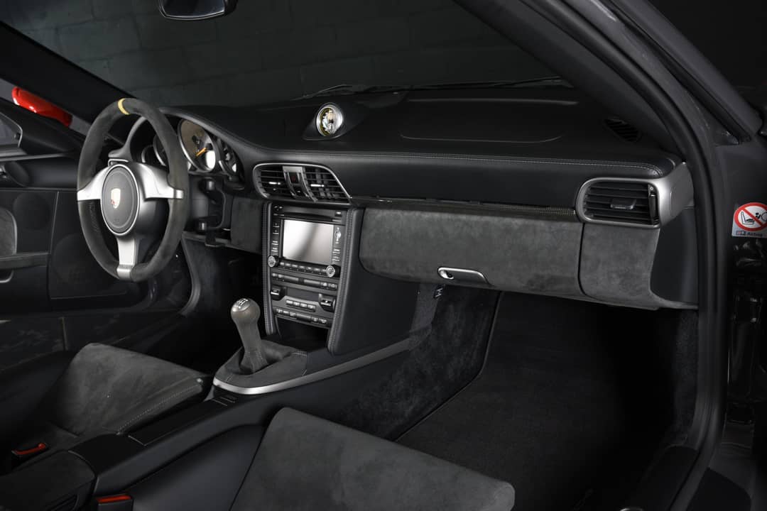 2011 Porsche 911 GT3 RS — photo 21