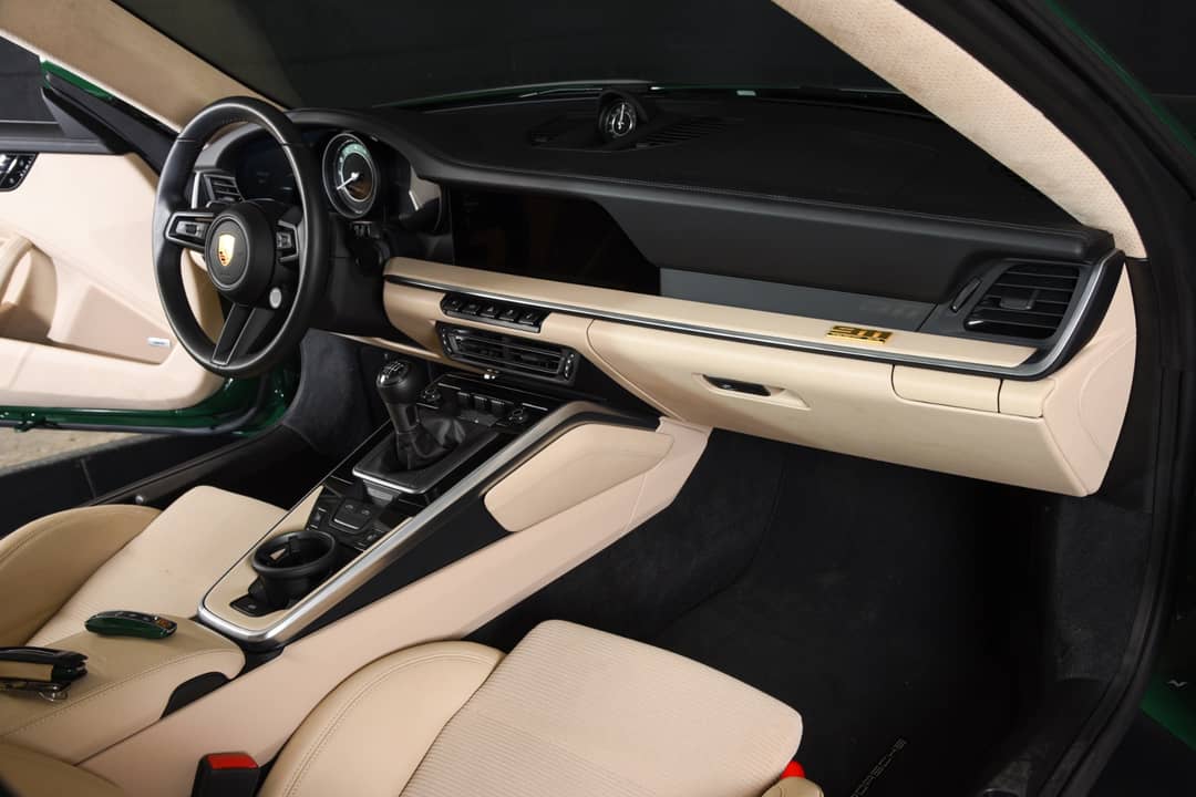 2021 Porsche 911 Targa 4S Heritage Design Edition — photo 14