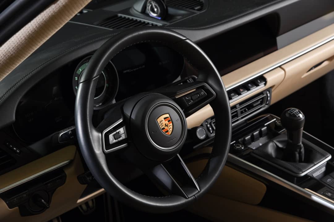 2021 Porsche 911 Targa 4S Heritage Design Edition — photo 15
