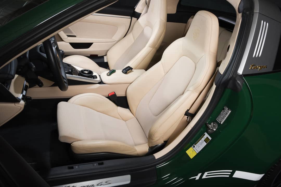 2021 Porsche 911 Targa 4S Heritage Design Edition — photo 19
