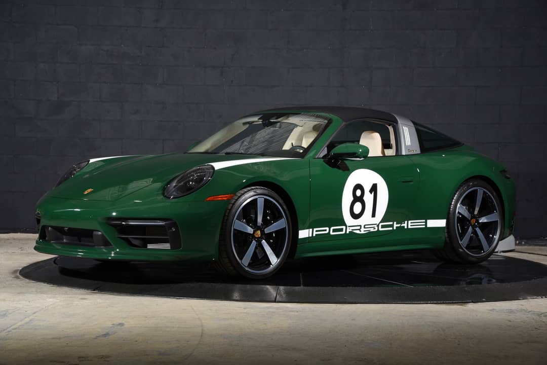 2021 Porsche 911 Targa 4S Heritage Design Edition — photo 36