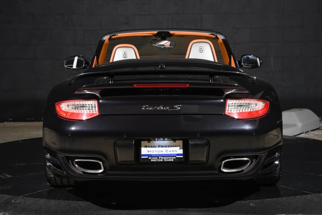 2011 Porsche 911 Turbo S — photo 12