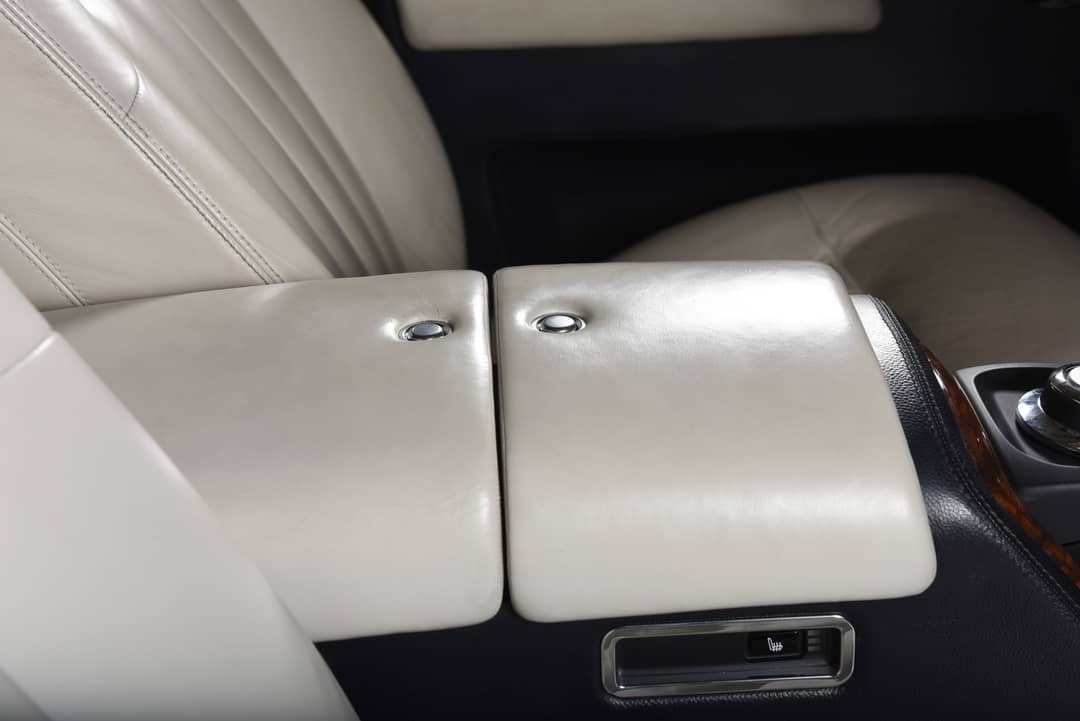 2005 Rolls-Royce Phantom — photo 39