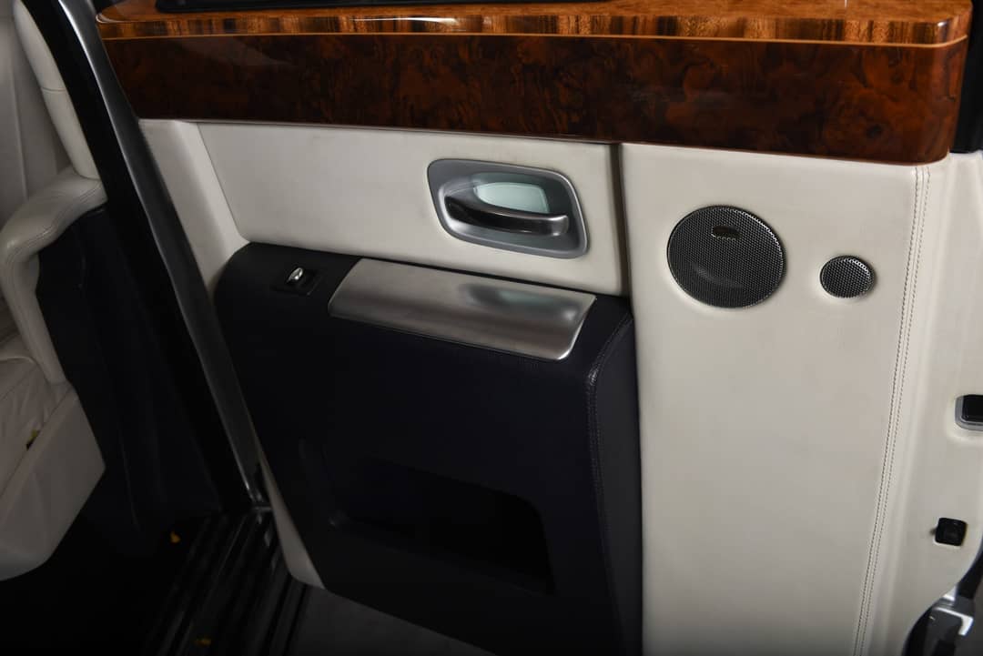 2005 Rolls-Royce Phantom — photo 45