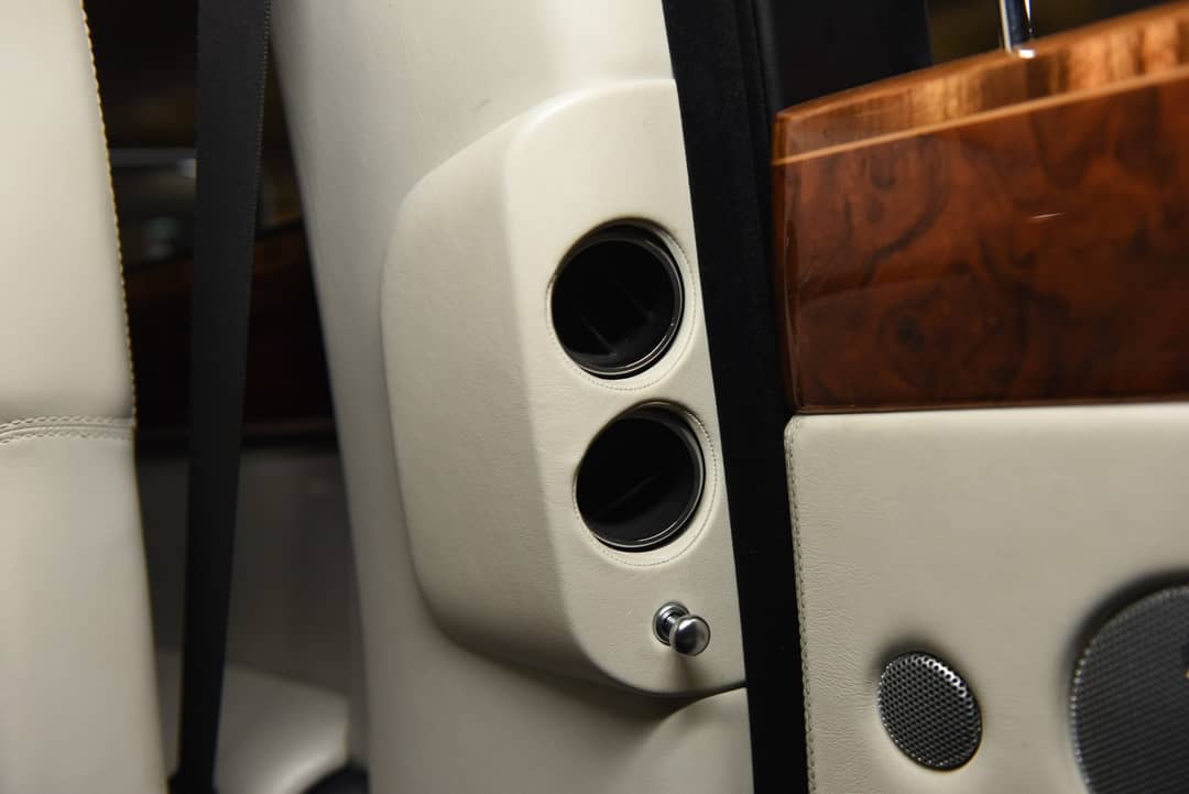 2005 Rolls-Royce Phantom — photo 52