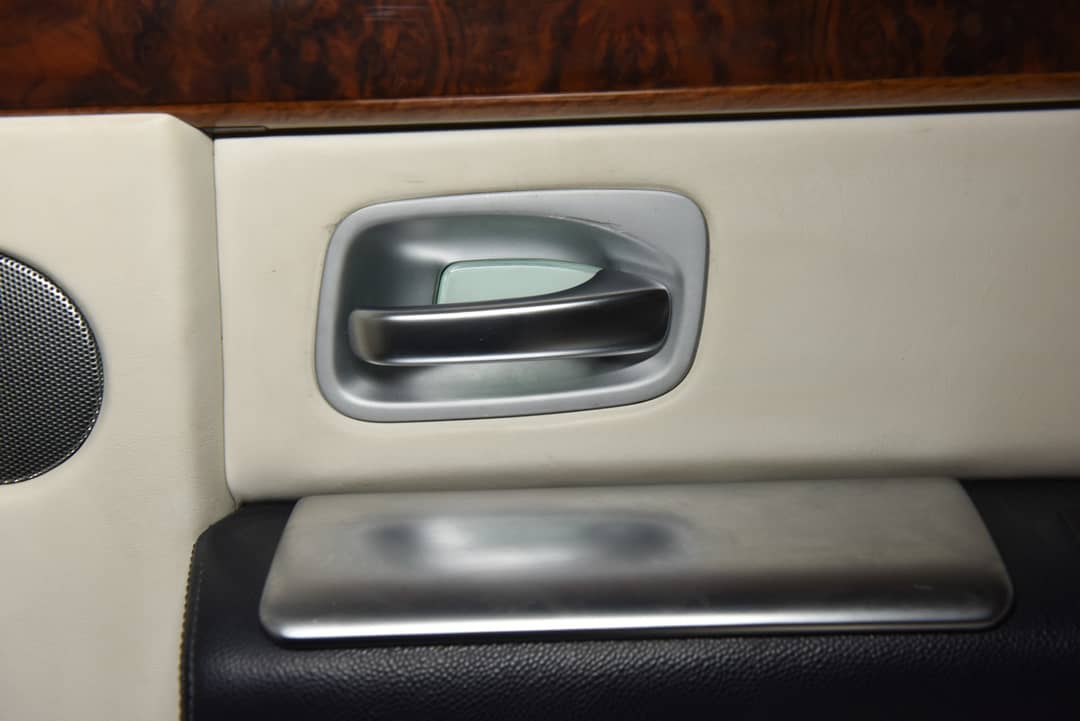 2005 Rolls-Royce Phantom — photo 53
