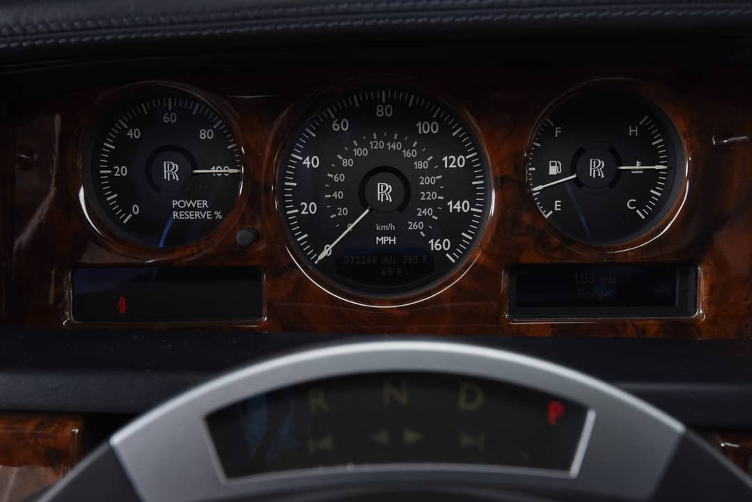 2005 Rolls-Royce Phantom — photo 59