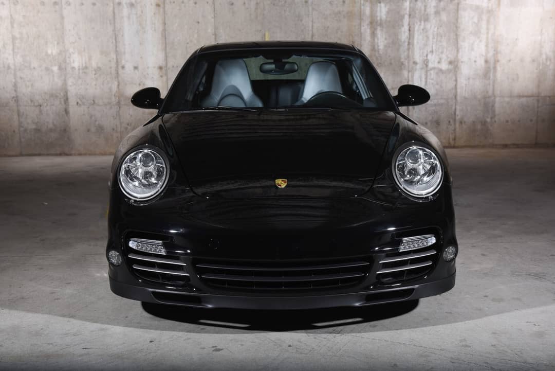 2011 Porsche 911 Turbo — photo 3