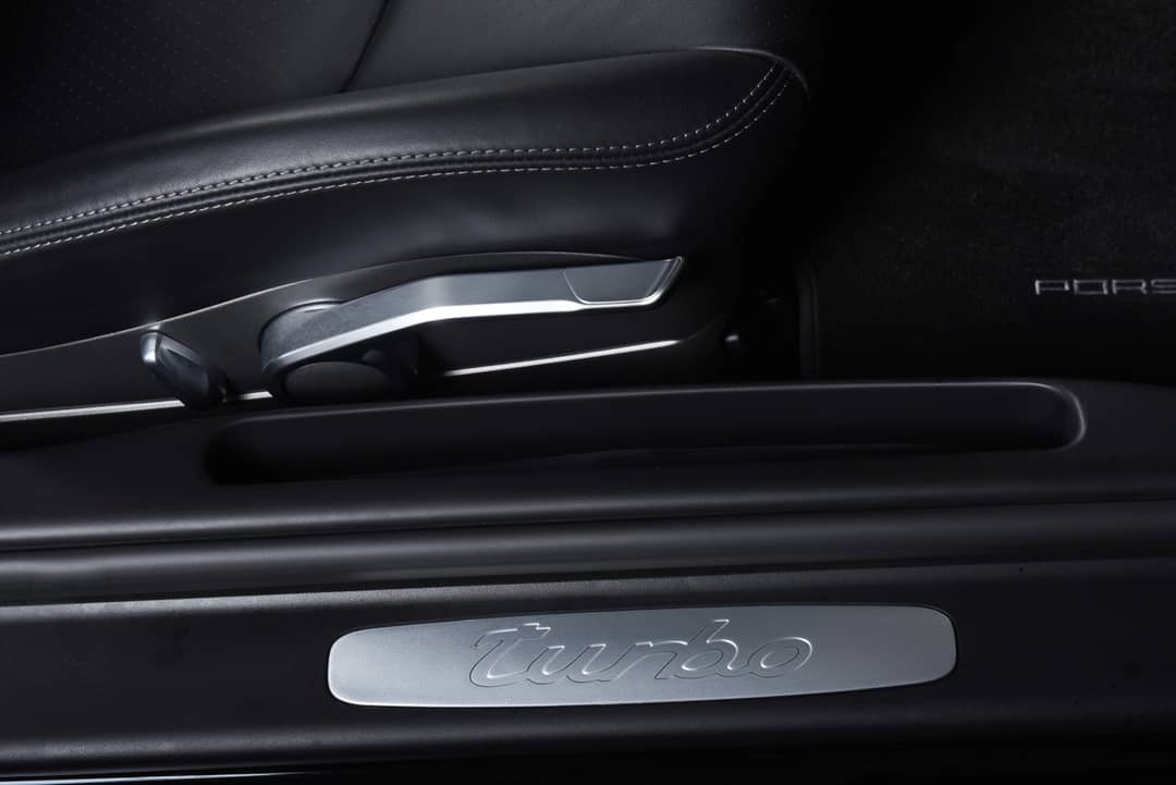 2011 Porsche 911 Turbo — photo 25