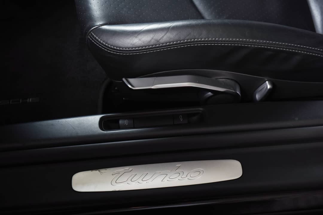 2011 Porsche 911 Turbo — photo 30