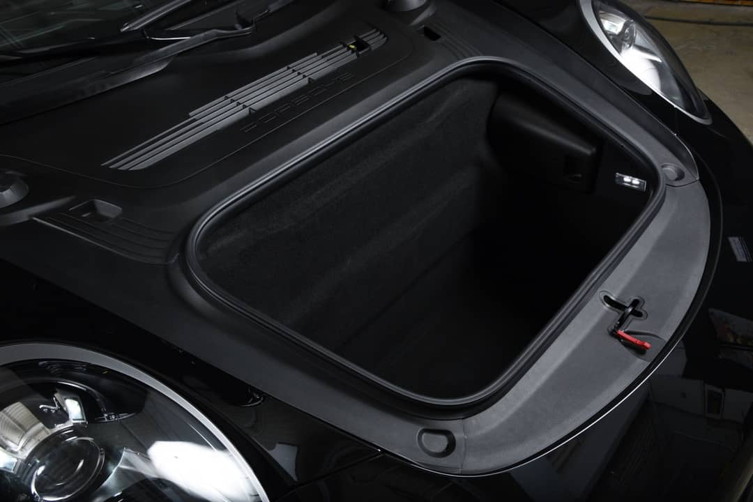 2019 Porsche 911 Carrera GTS — photo 28