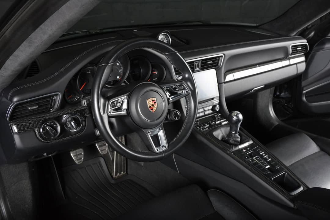 2019 Porsche 911 Carrera GTS — photo 4