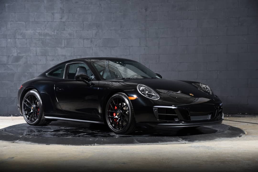 2019 Porsche 911 Carrera GTS — photo 8