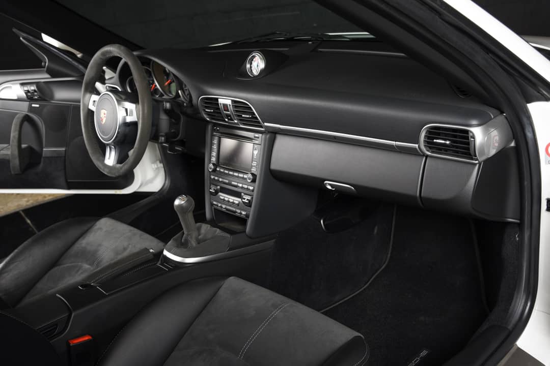 2012 Porsche 911 Carrera GTS — photo 18