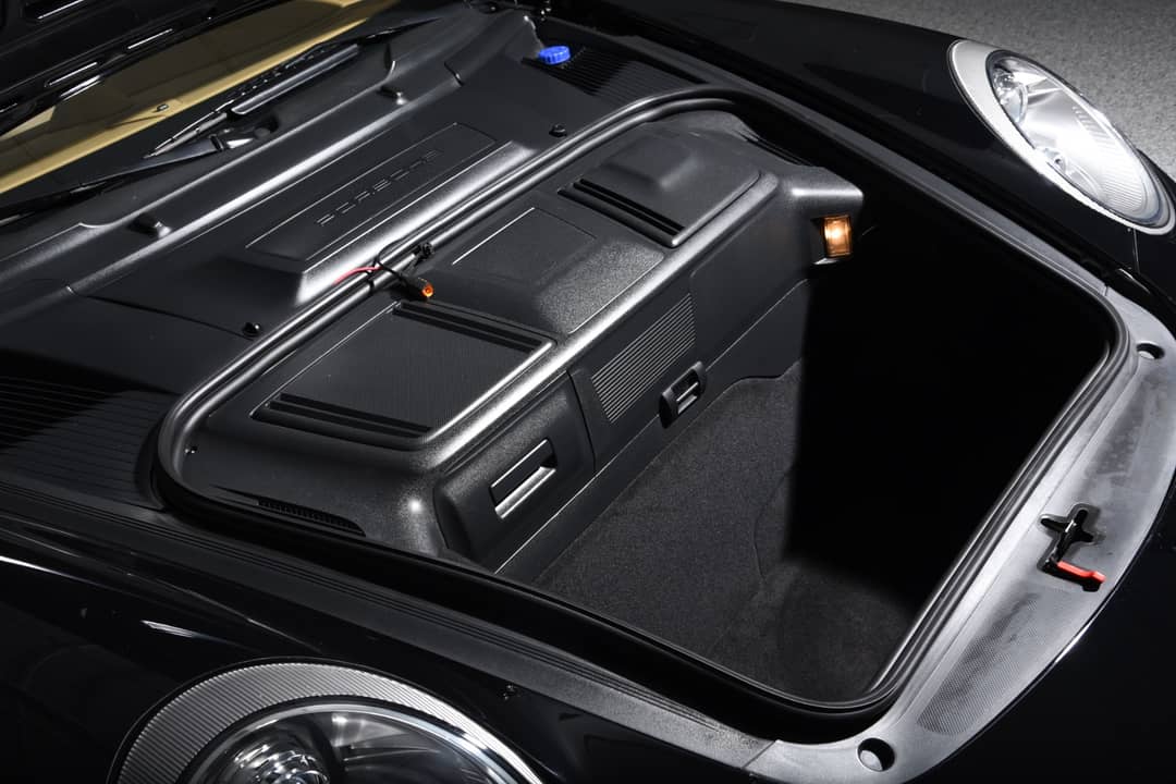 2011 Porsche 911 Carrera 4S — photo 26
