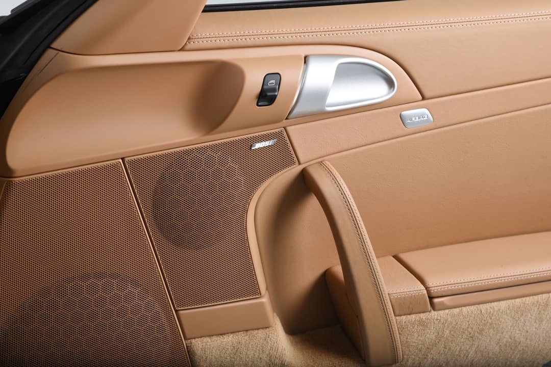 2011 Porsche 911 Carrera 4S — photo 8