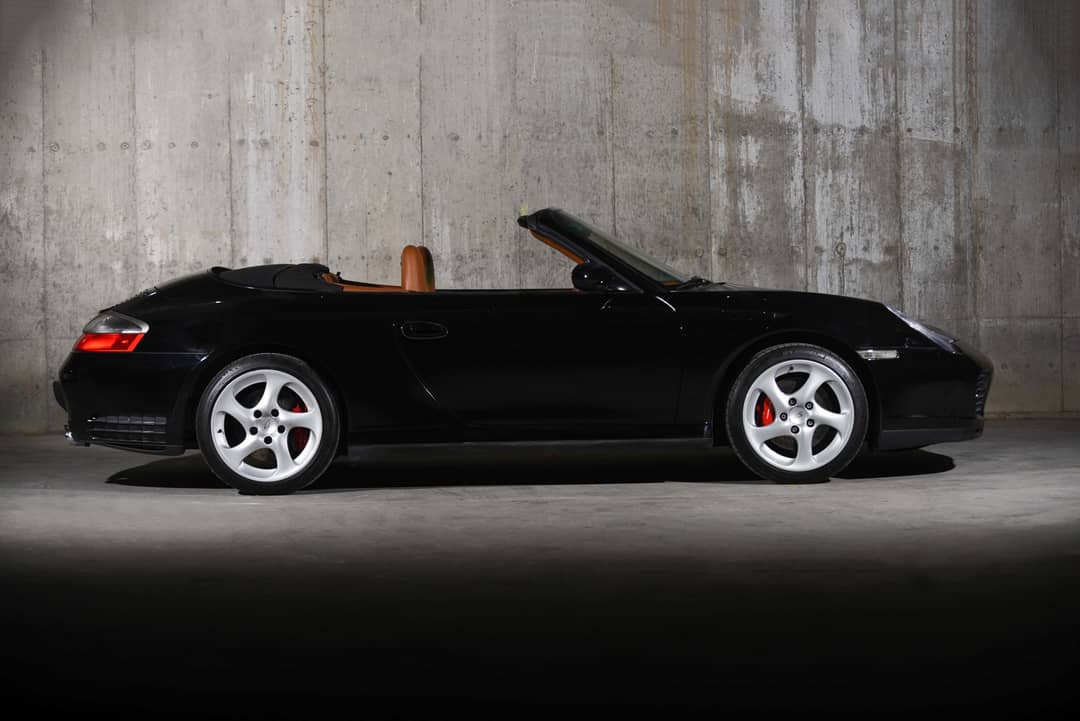2004 Porsche 911 Carrera 4S — photo 5