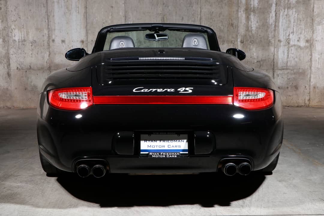 2010 Porsche 911 Carrera 4S — photo 14