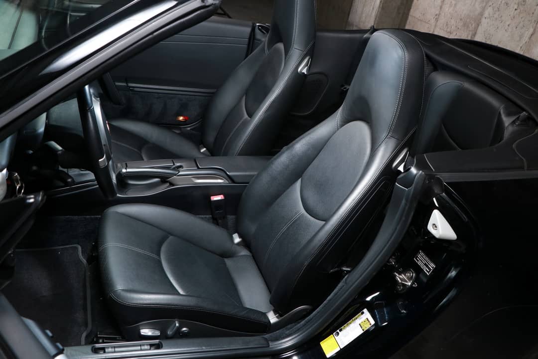 2010 Porsche 911 Carrera 4S — photo 3