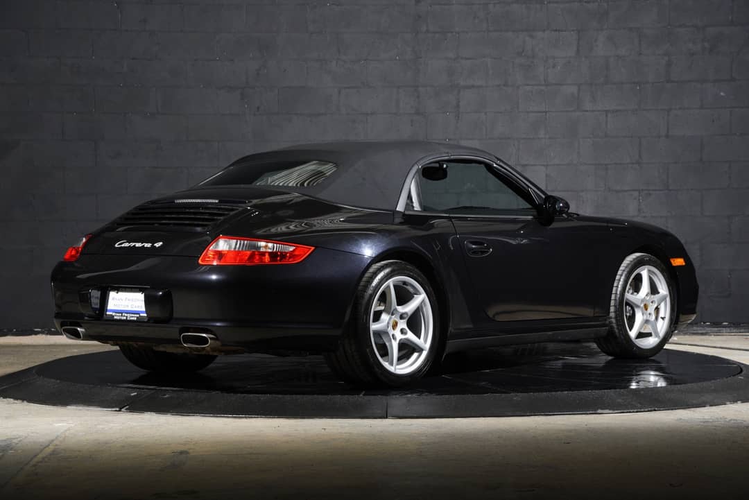 2006 Porsche 911 Carrera 4 — photo 27