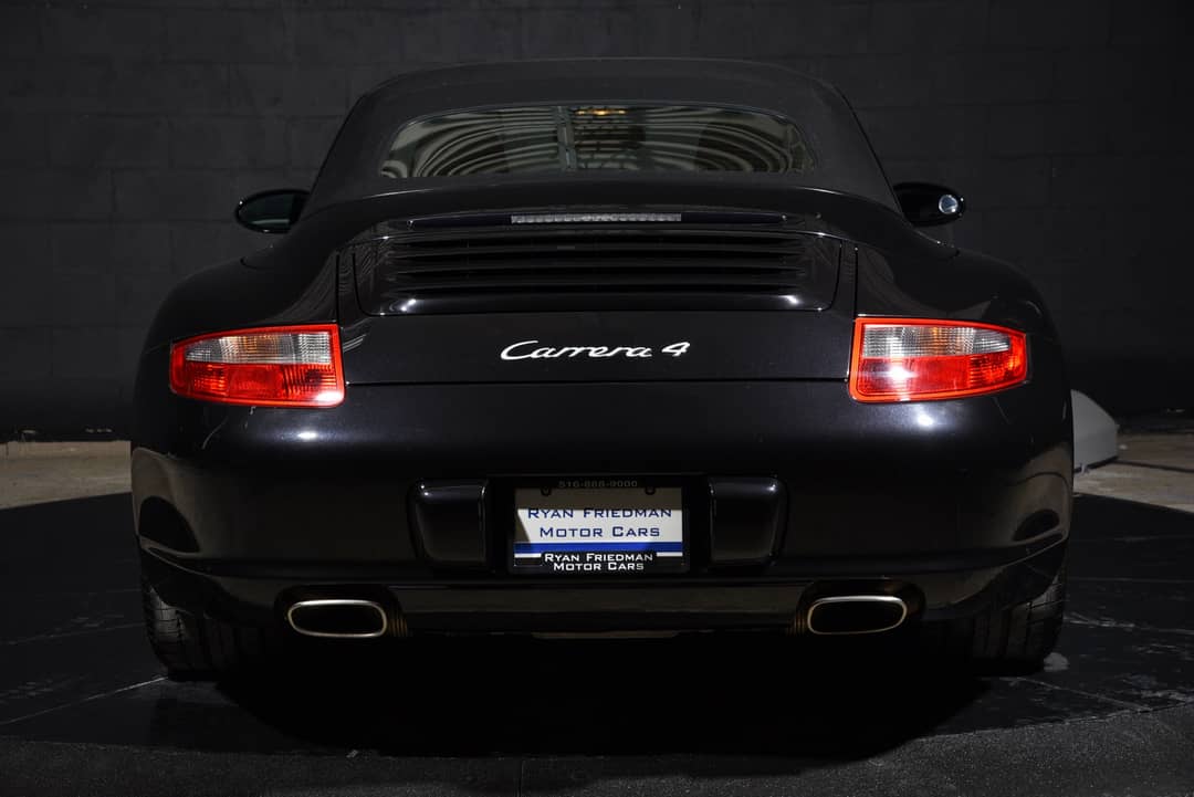 2006 Porsche 911 Carrera 4 — photo 28