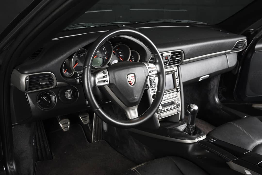 2006 Porsche 911 Carrera 4 — photo 4