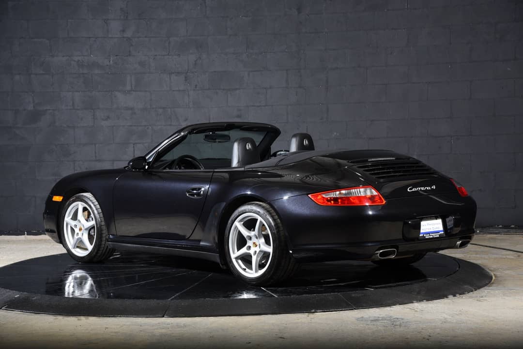 2006 Porsche 911 Carrera 4 — photo 9