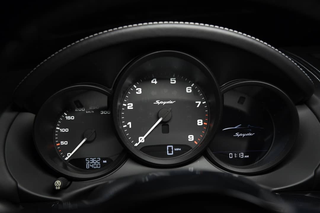 2016 Porsche Boxster Spyder — photo 25