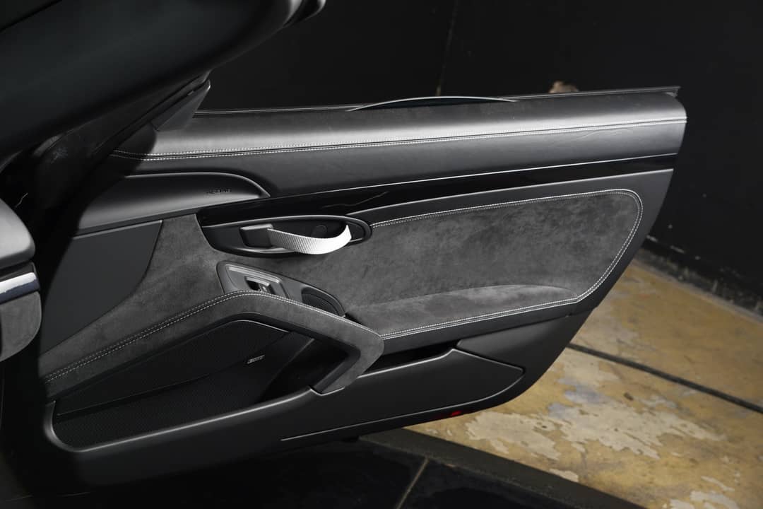 2016 Porsche Boxster Spyder — photo 8