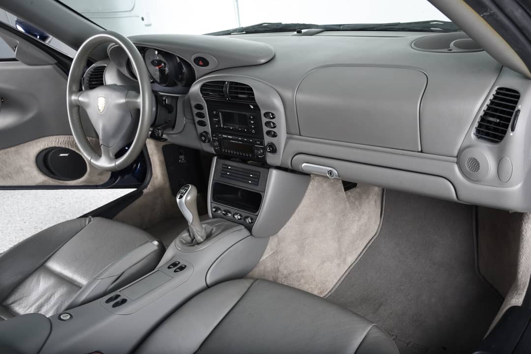 2004 Porsche 911 Targa — photo 17