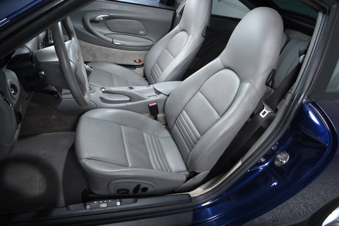 2004 Porsche 911 Targa — photo 25