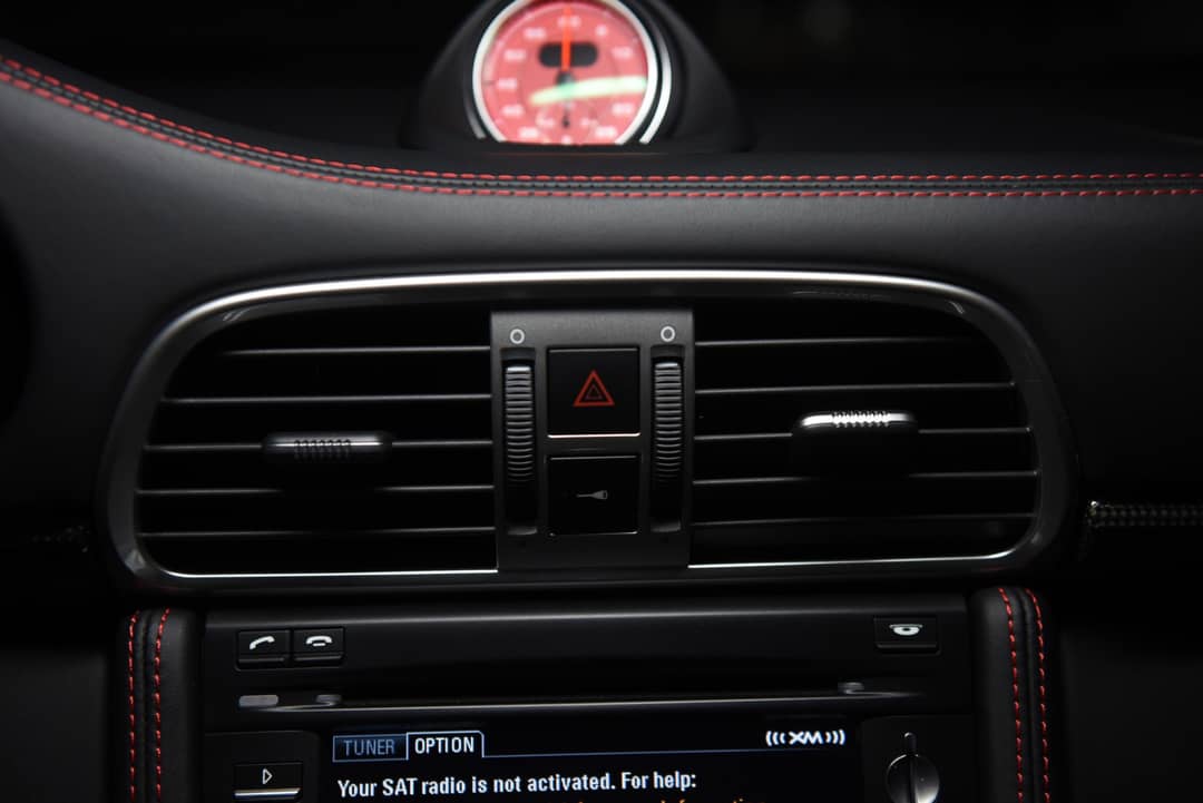 2012 Porsche 911 Turbo — photo 28