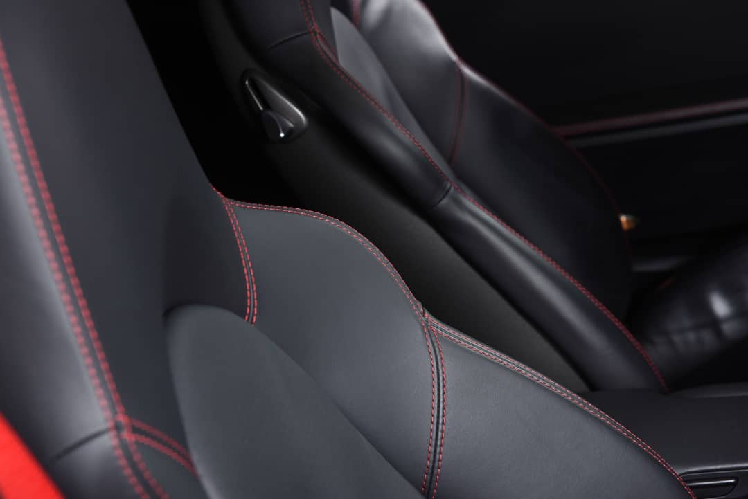 2012 Porsche 911 Turbo — photo 36