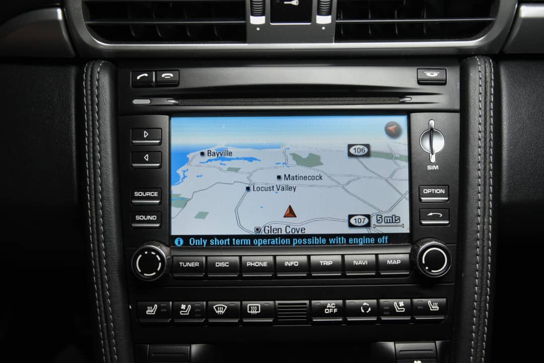 2010 Porsche 911 Carrera 4S — photo 18