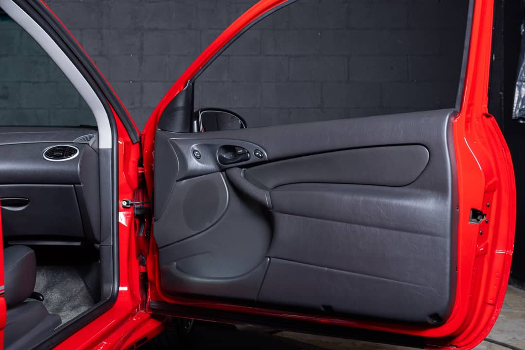 2004 Ford Focus Saleen N2O — photo 8