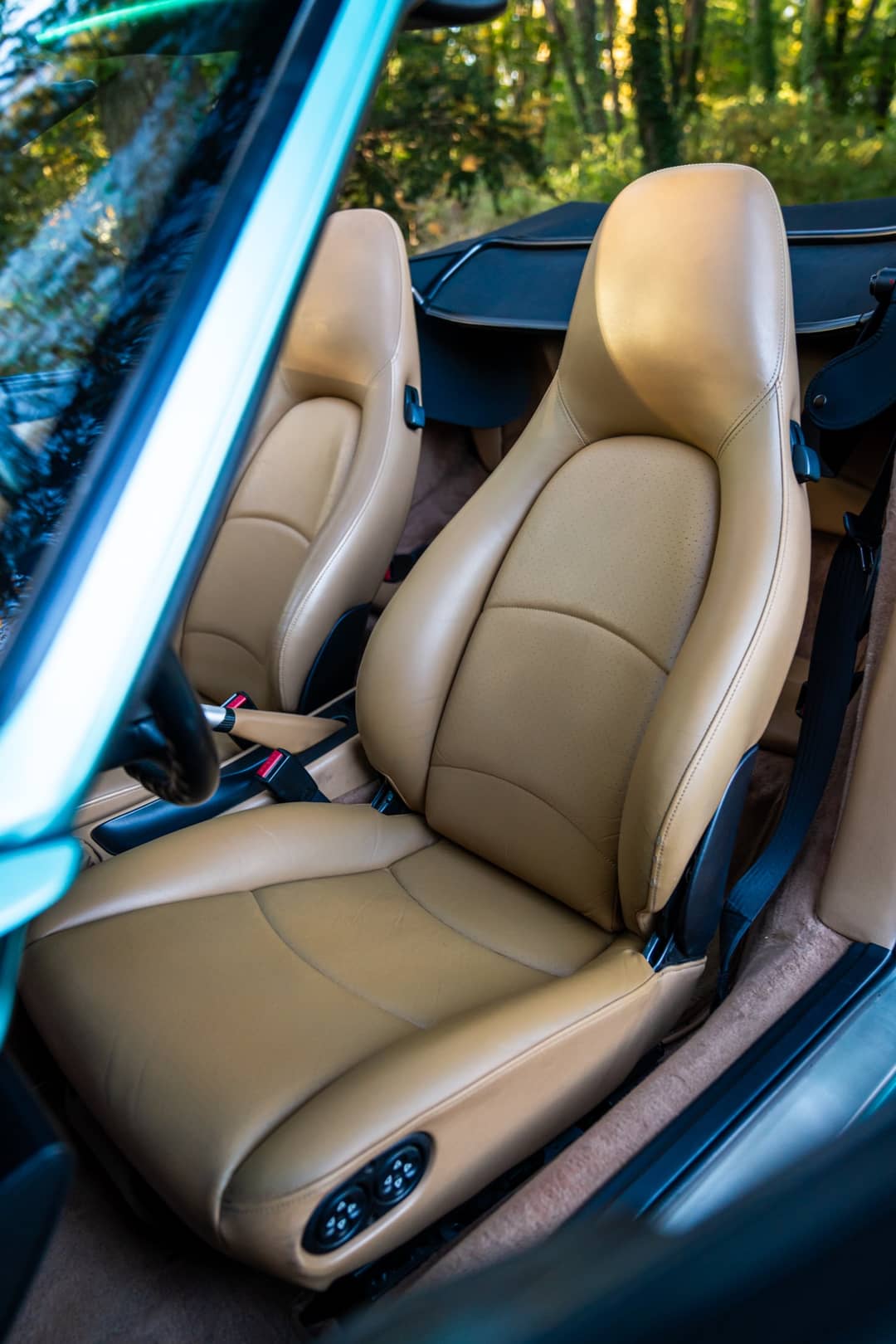 1997 Porsche 911 Carrera — photo 27