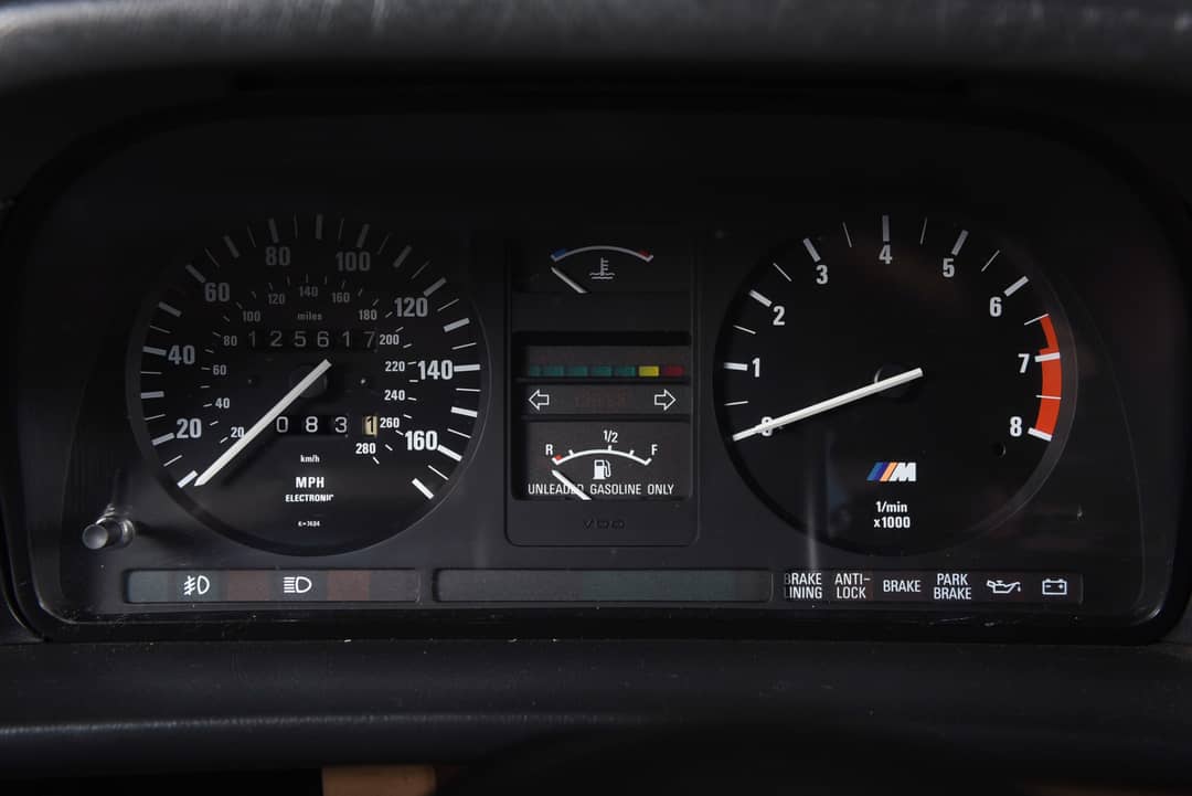 1988 BMW M5 — photo 34