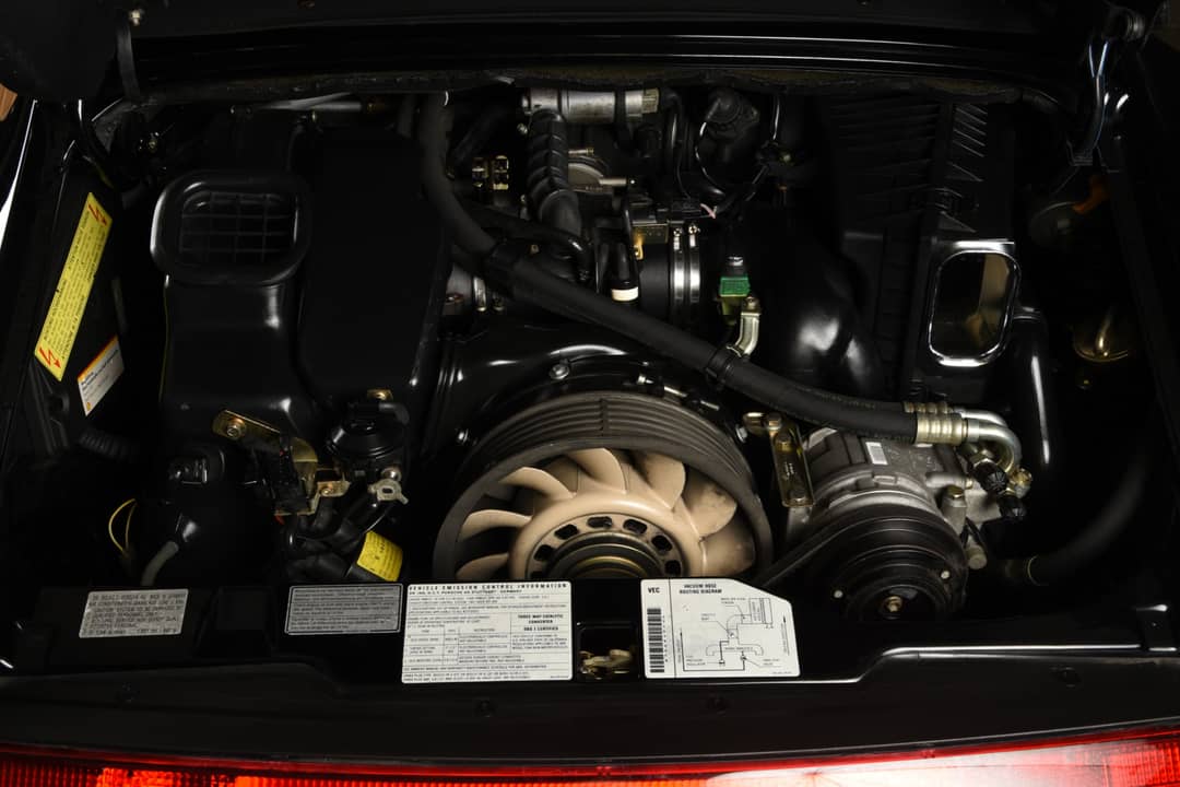 1995 Porsche 911 Carrera — photo 17