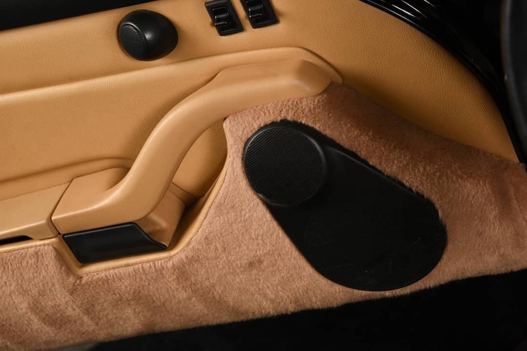 1995 Porsche 911 Carrera — photo 24
