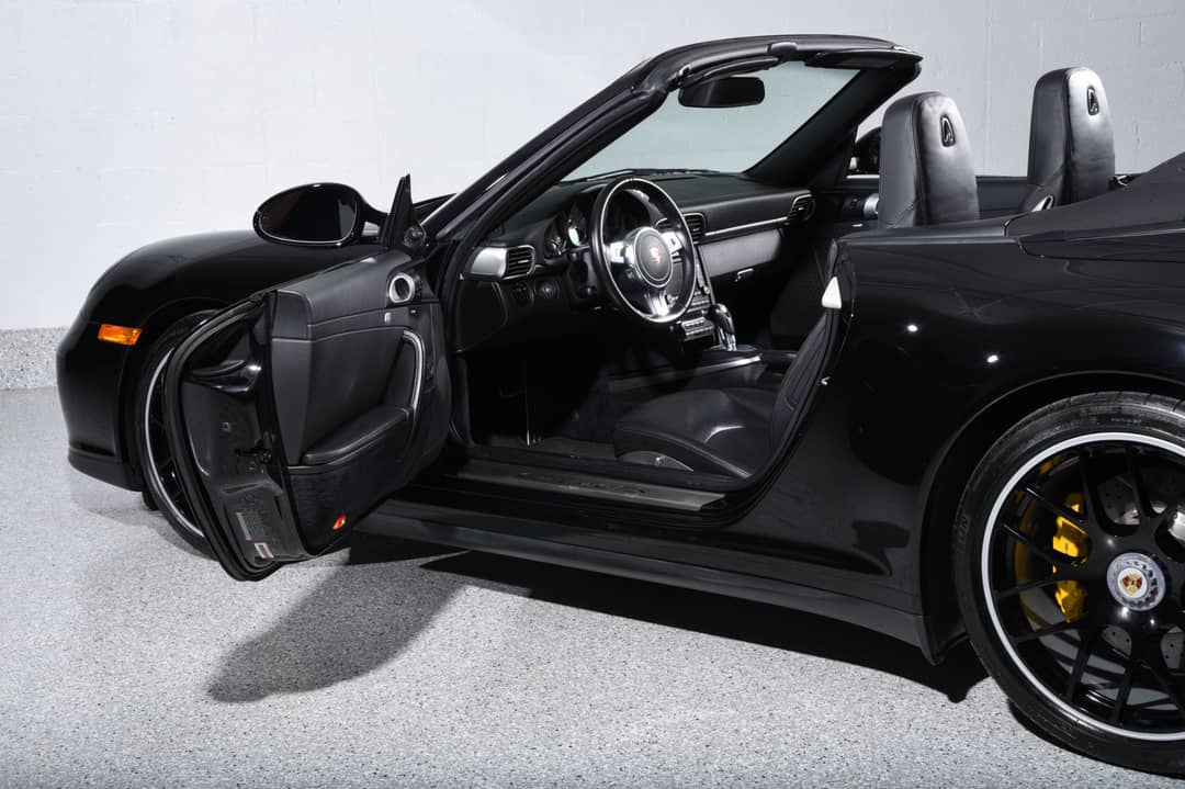 2011 Porsche 911 Carrera GTS — photo 13