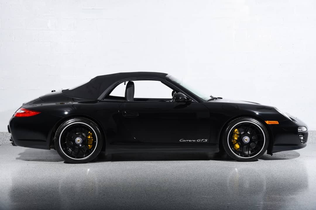 2011 Porsche 911 Carrera GTS — photo 28