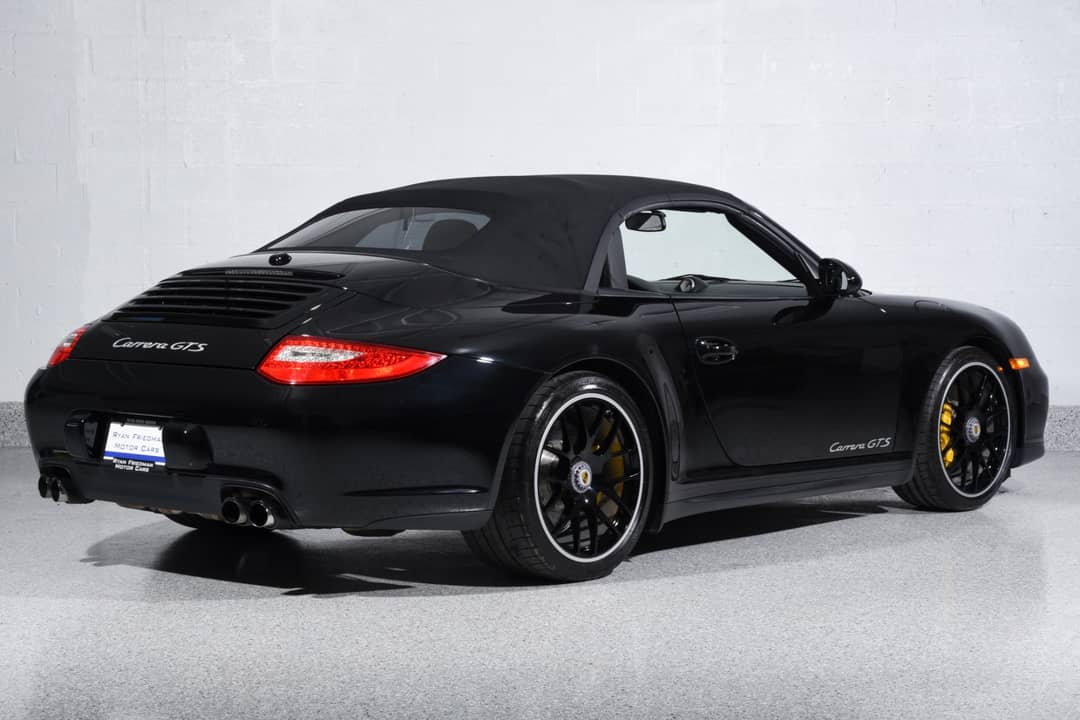 2011 Porsche 911 Carrera GTS — photo 30