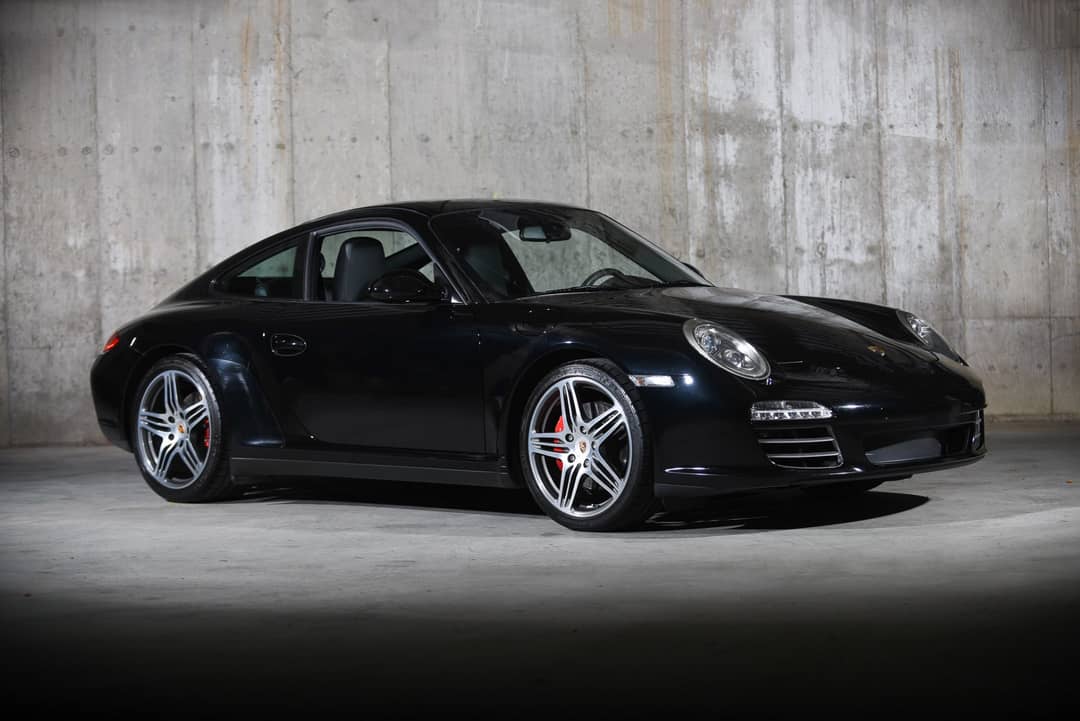 2010 Porsche 911 Carrera 4S — photo 2