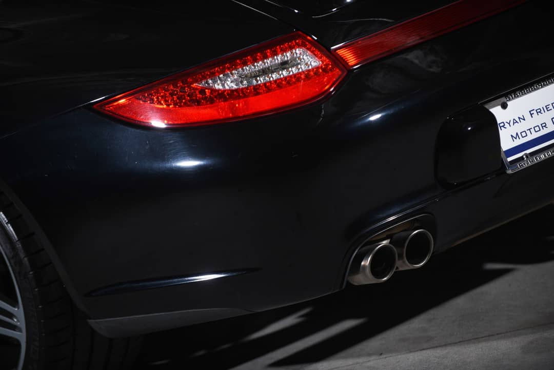 2010 Porsche 911 Carrera 4S — photo 12