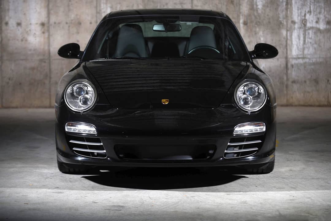 2010 Porsche 911 Carrera 4S — photo 3