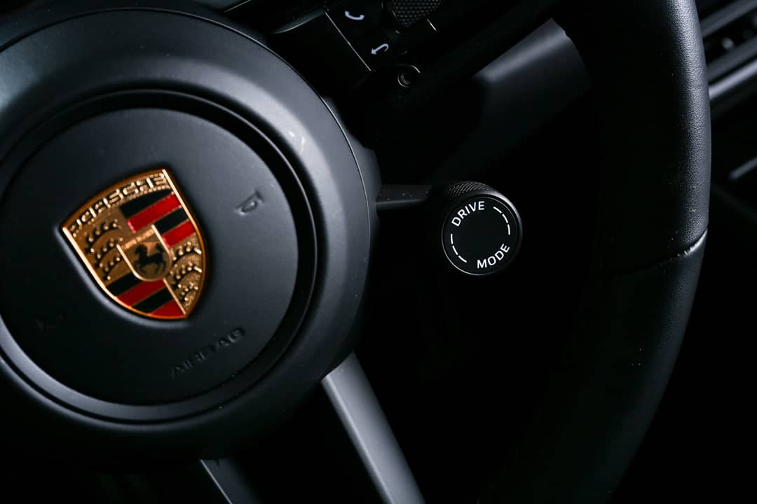 2024 Porsche 911 Carrera S — photo 17