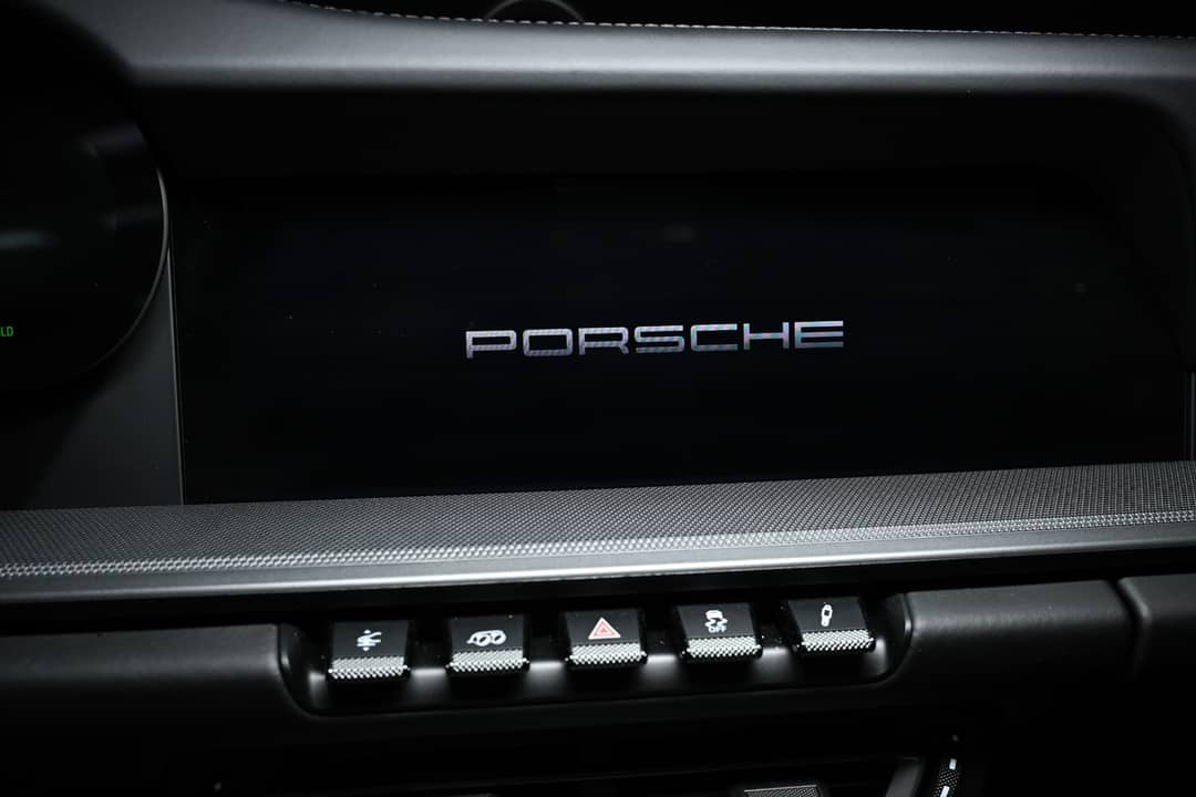 2024 Porsche 911 Carrera S — photo 19