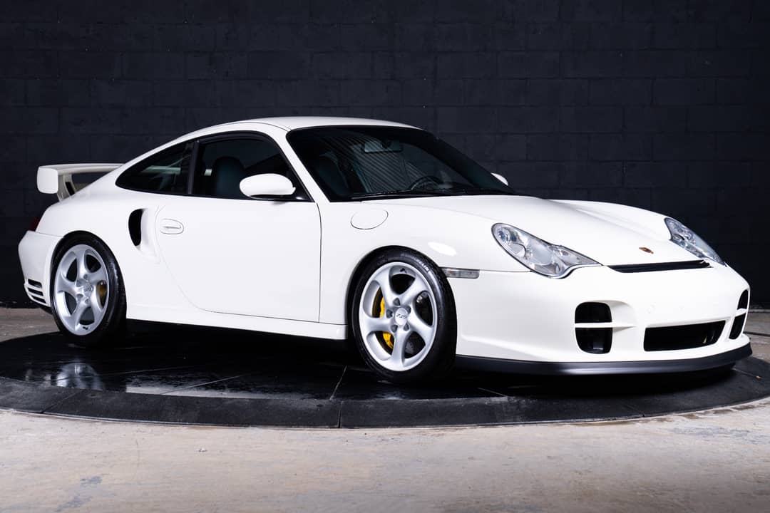 2001 Porsche 911 GT2 — photo 11